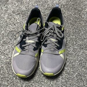 Women's On Clouds- Like new- Size 10